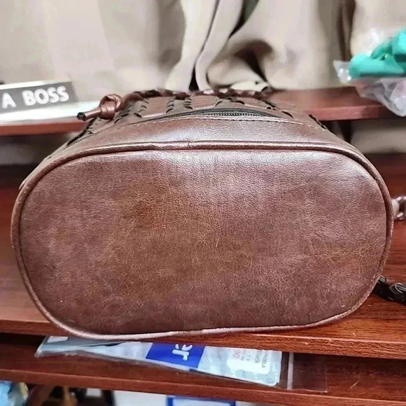 Vintage Faux Leather Chain Woven Boho Hippie Crossbody Bag – Beautiful Purse - Picture 13 of 16